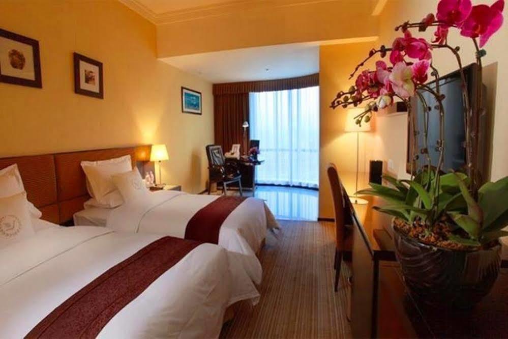 Heyuan Great International Hotel Esterno foto